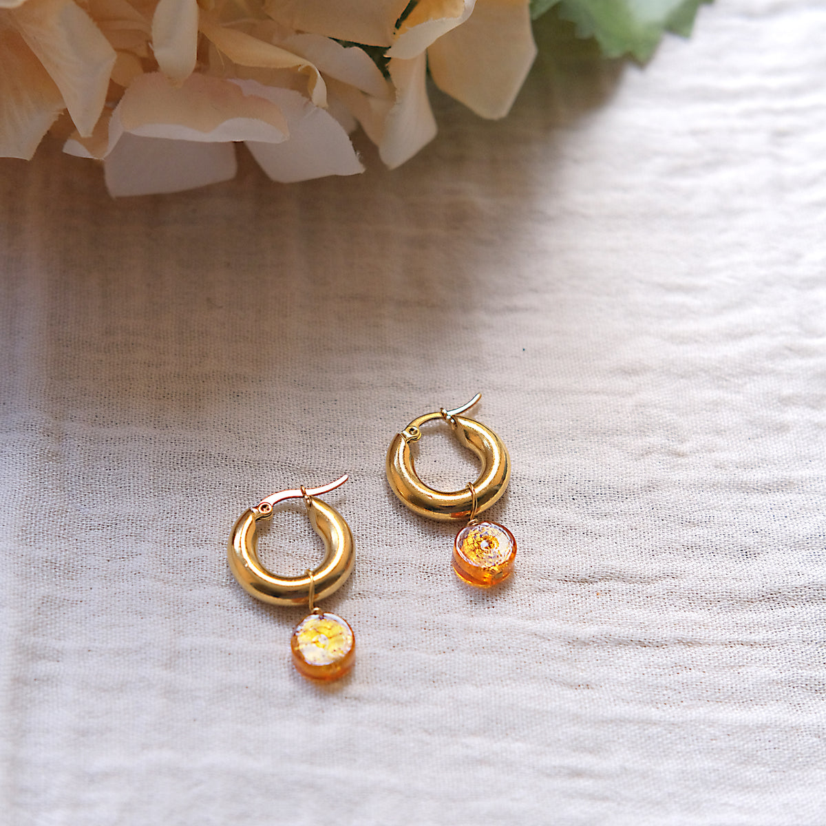 Chunky Murano Glass Hoop Earrings 15mm - Gold