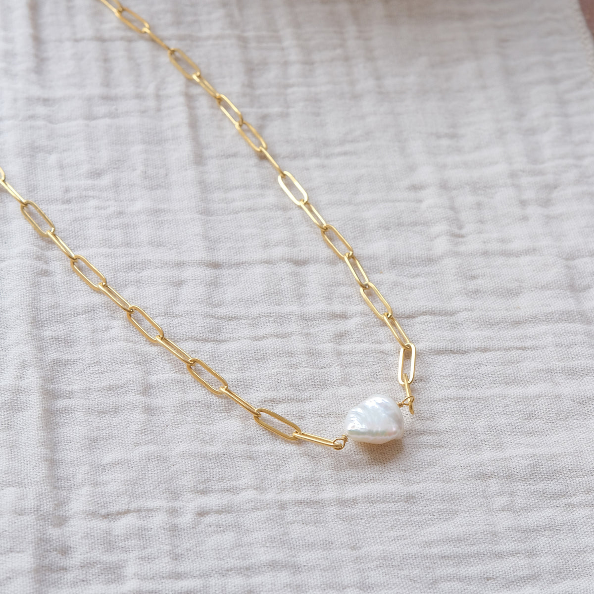 Freshwater Pearl Paperclip Chain Necklace - Gold 2