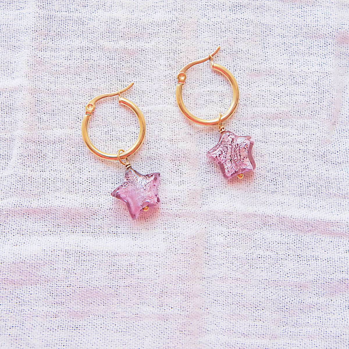 Star Murano Glass Hoop Earrings 19mm - Aubergine/Gold SSF