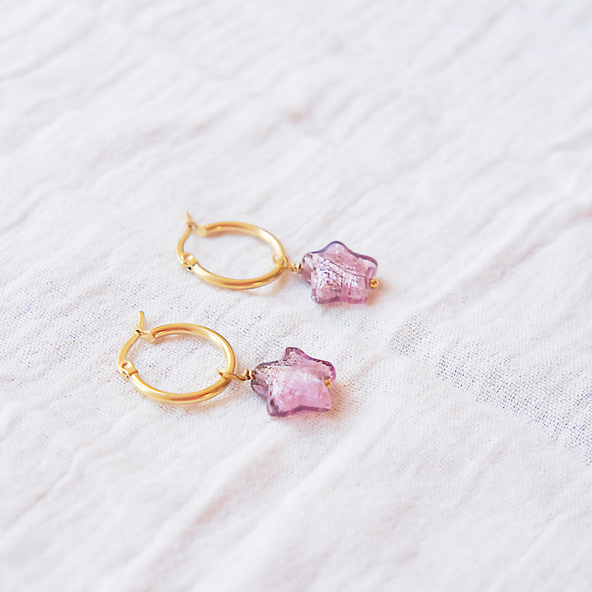Star Murano Glass Hoop Earrings 19mm - Aubergine/Gold SSF