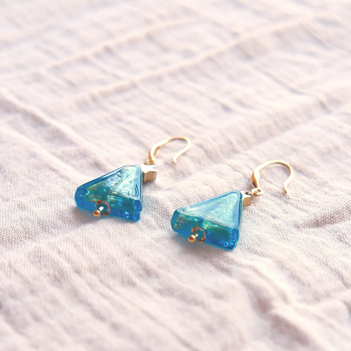 Christmas Tree Hook Earrings - Gold SSF