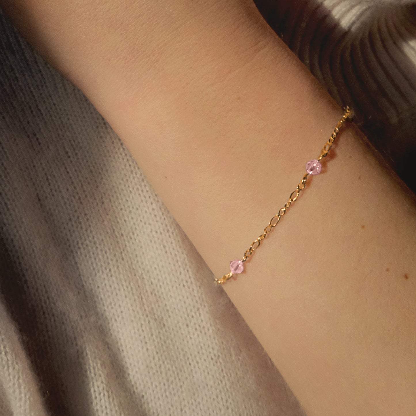 Stardrop Figaro Chain Bracelet - Dusty Pink/Gold Vermeil